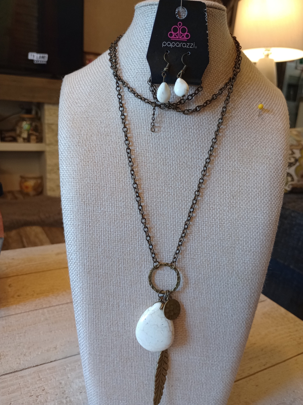 Paparazzi White Stone Feather Pendant Necklace Set